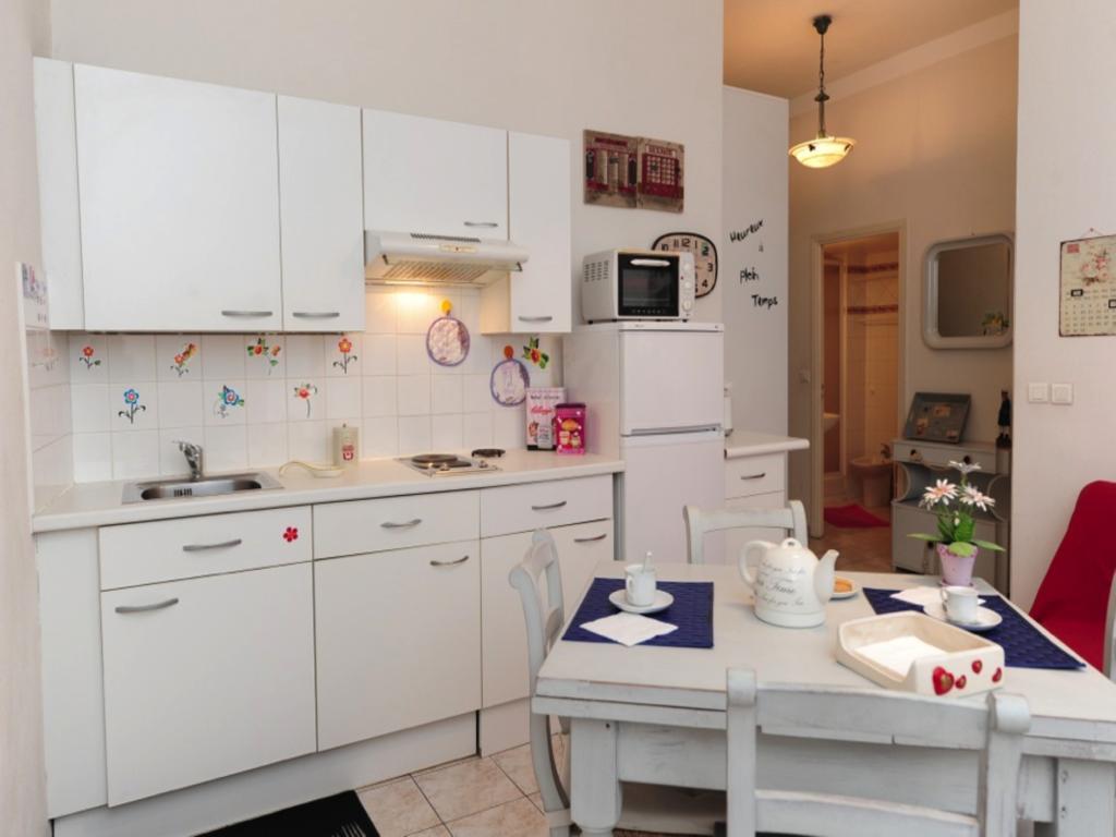 La Romantica Dante Five Stars Holiday House Nisa Exterior foto