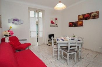 La Romantica Dante Five Stars Holiday House Nisa Exterior foto
